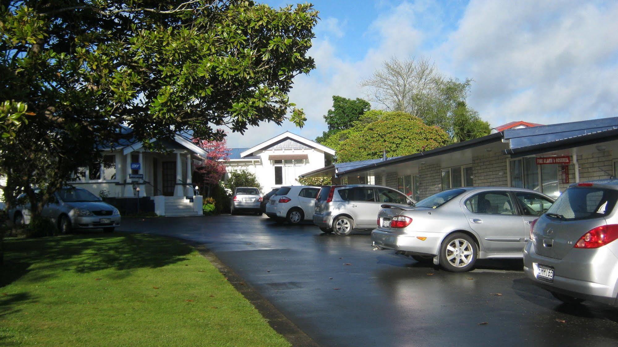 Broadway Lodge Motel Stratford Luaran gambar